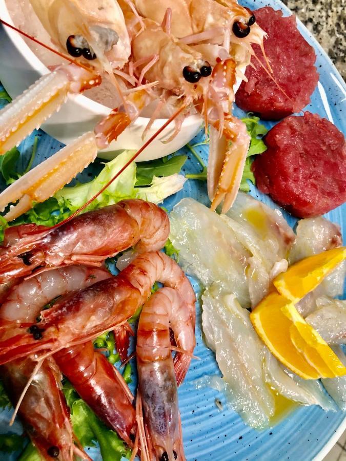 Mingone Hotel Ristorante Isola di Liri Bagian luar foto